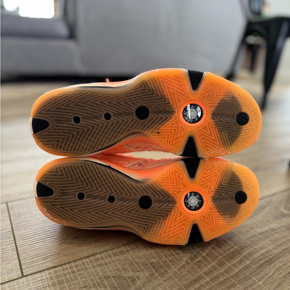 Air Jordan XXXVIIII Low basketball shoes - Picture 4 of 4